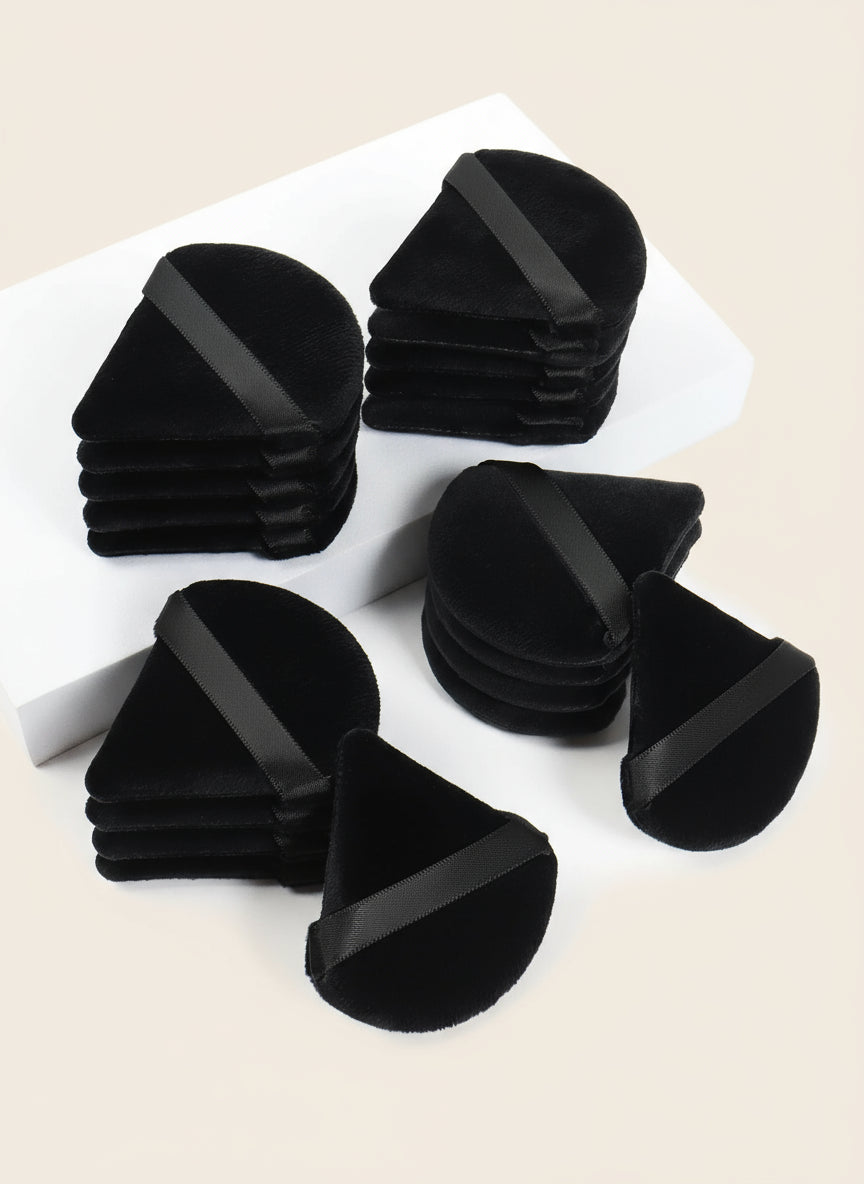 Éponge de Maquillage Triangulaire Noire en Velours