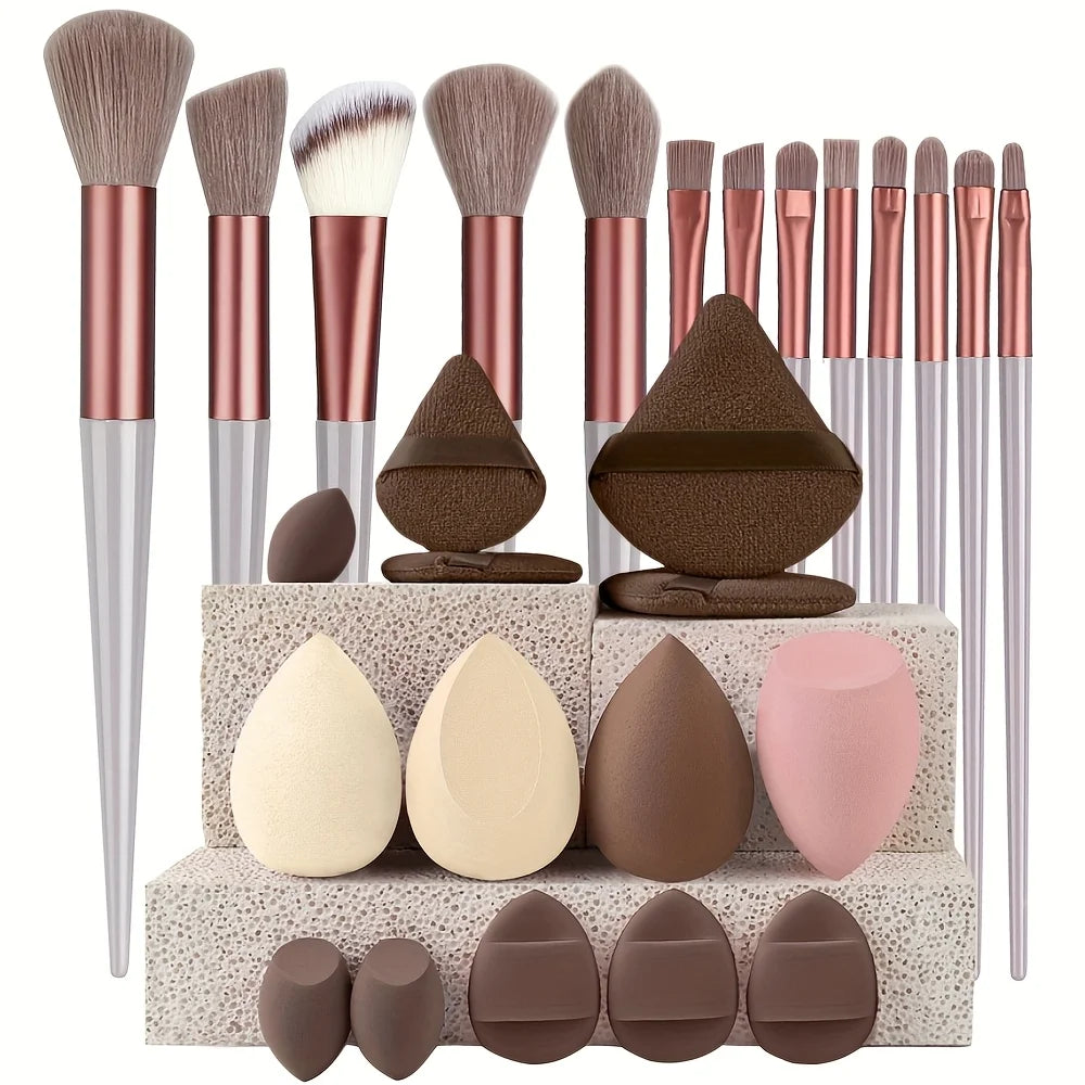 Kit de Pinceaux Maquillage Professionnel 8 à 29 Pièces – Doux & Polyvalents