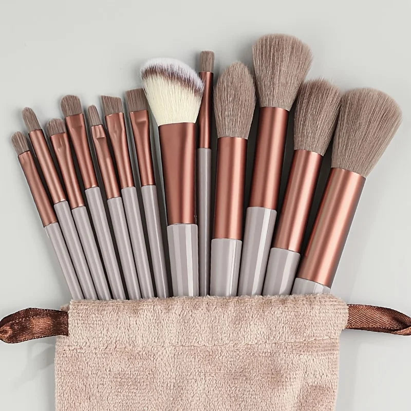 Kit de Pinceaux Maquillage Professionnel 8 à 29 Pièces – Doux & Polyvalents