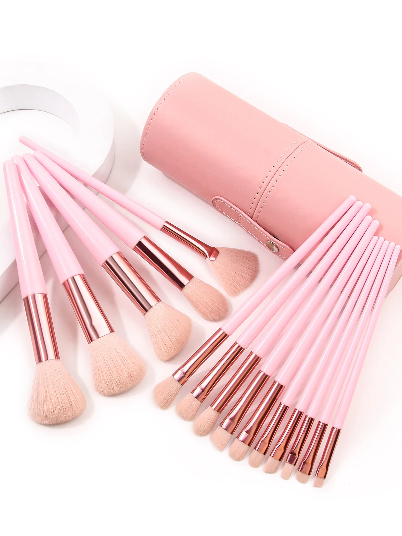Set de 15 pinceaux de maquillage pour débutants – Manche rose, poils résistants, portable et facile à utiliser