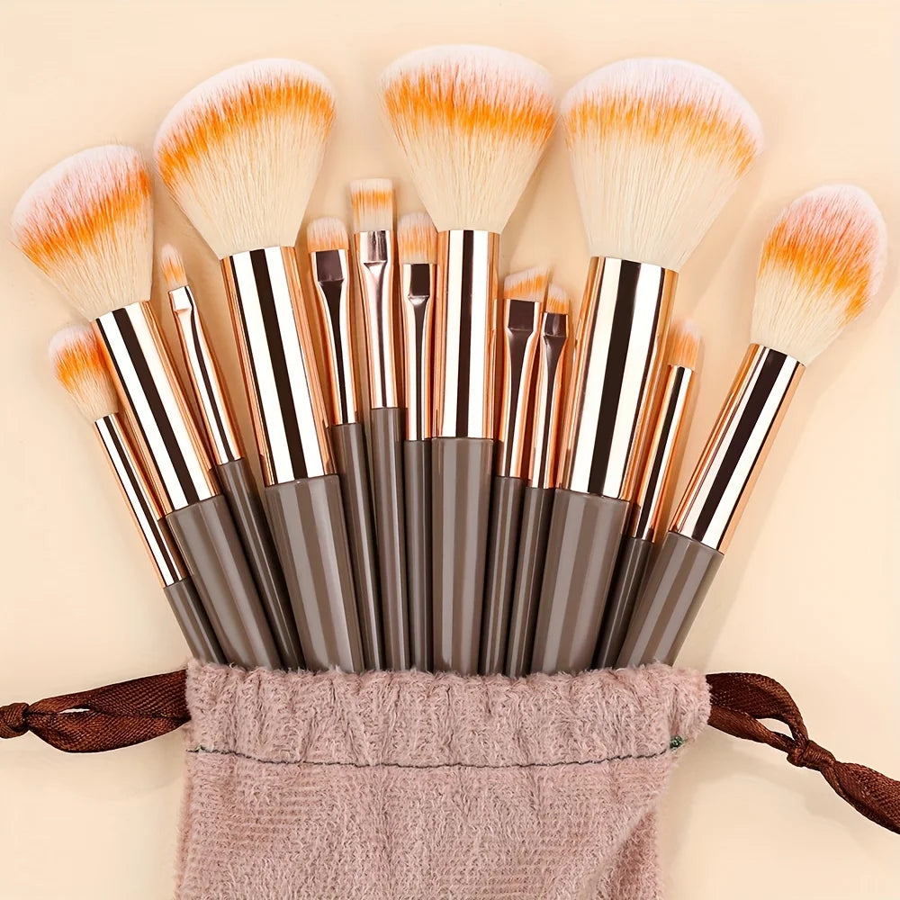 Kit de Pinceaux Maquillage Professionnel 8 à 29 Pièces – Doux & Polyvalents