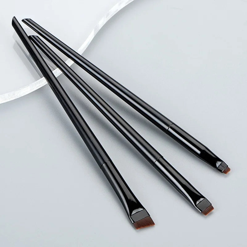 3 Pinceaux Eyeliner & Sourcils – Brosse Plate de Précision pour Maquillage des Yeux et du Contour