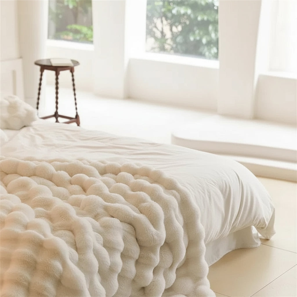 Plaid doux et cosy en fausse fourrure – Double face en polaire bulles