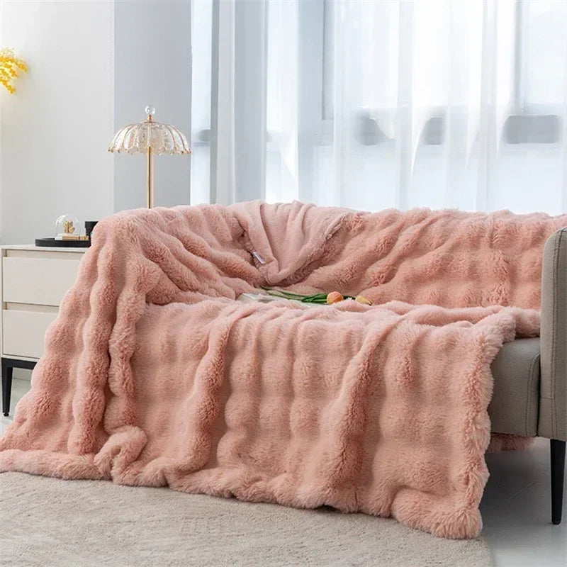 Plaid doux et cosy en fausse fourrure – Double face en polaire bulles